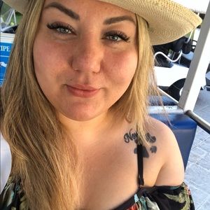 Meet your Posher, Tamara